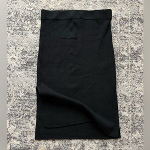 Black Abercrombie & Fitch Ribbed Midi Skirt | Large